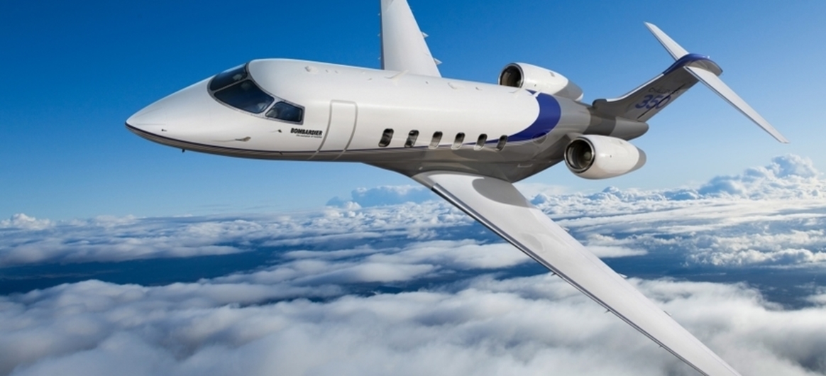 Bombardier Challenger 350 In Flight