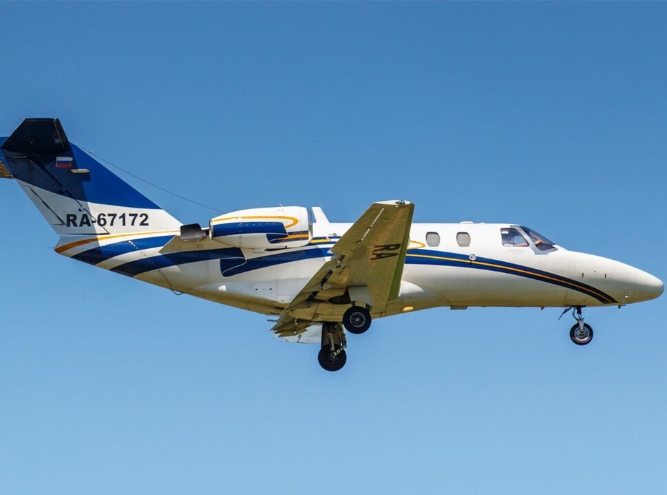 cessna citation cj1 in flight