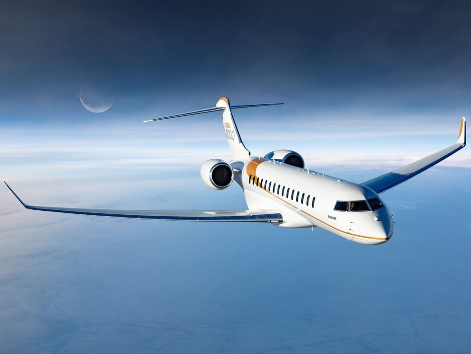 Bombardier Global 8000 in flight