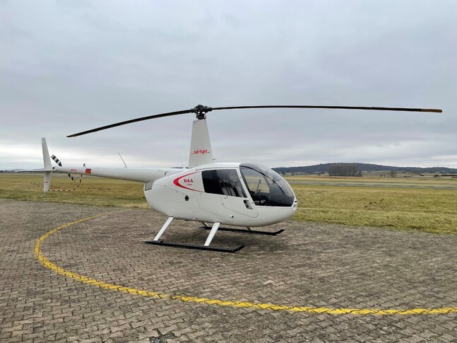 Robinson R44 Exterior