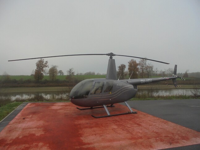 Robinson R44 Raven II Exterior