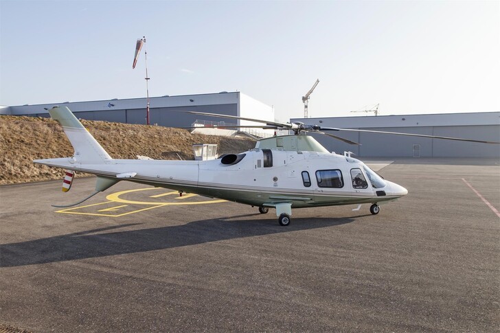 Agusta AW109E Power Exterior