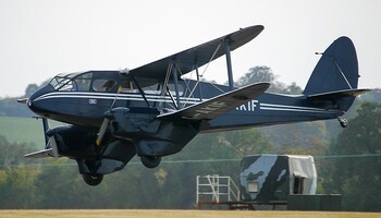 De Havilland DH.89 Dragon Rapide taking off