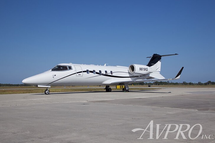 Bombardier Learjet 60XR Exterior