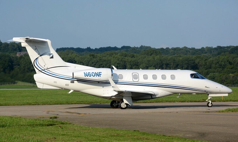 Embraer Phenom 300 Exterior