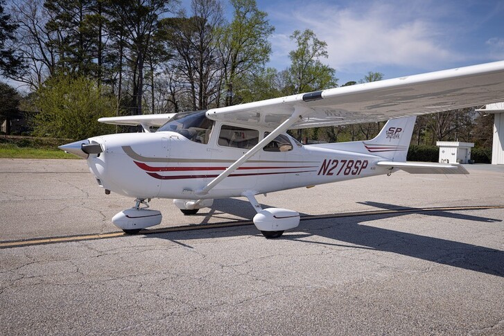 Cessna 172 Exterior